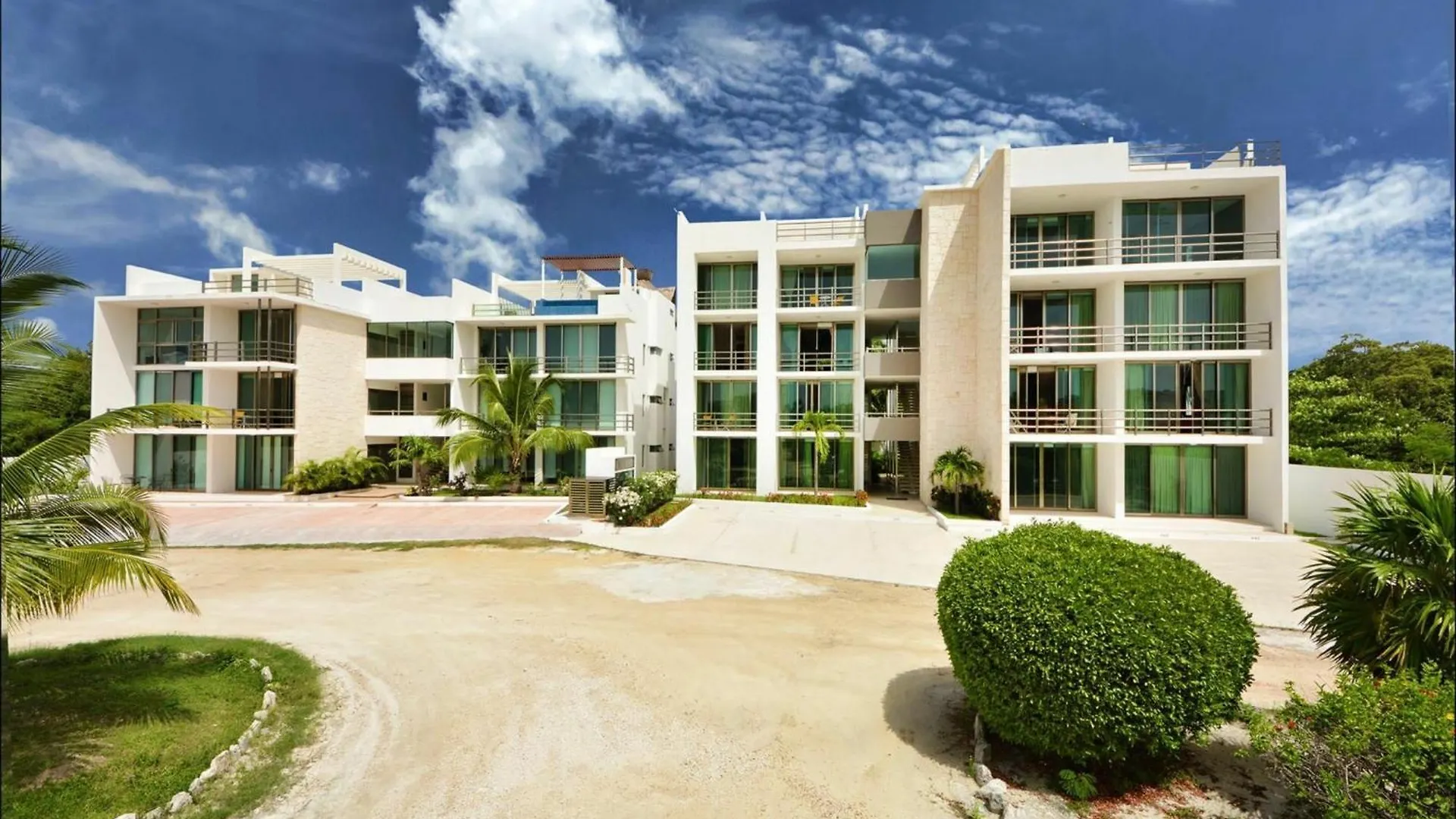 Experience Tranquility And Comfort Accommodation, Near Main Attractions In Riviera Maya Lafitte